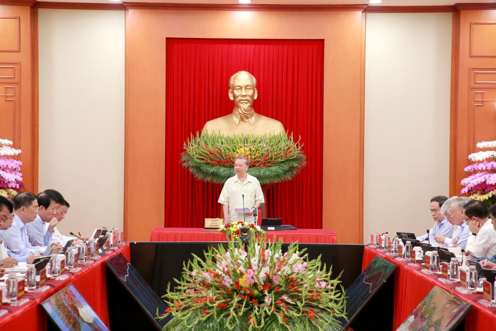 Tổng Bí thư: Không chấp nhận “tư duy nhiệm kỳ”, không dám nghĩ, không dám làm, không dám đột phá
